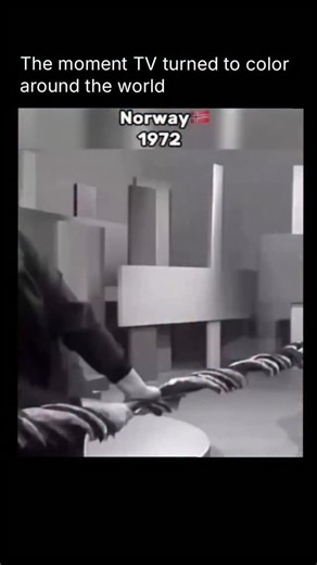 𝗜𝗻𝗳𝗼𝗿𝗺𝗮𝘁𝗶𝗼𝗻 & 𝗞𝗻𝗼𝘄𝗹𝗲𝗱𝗴𝗲 on Instagram: "The transition from black-and-white to color television marked a defining moment in entertainment history. Suddenly, familiar shows burst into vibrant life — skies turned blue, costumes stood out, and entire worlds felt more real than ever. This breakthrough wasn’t just about better visuals; it transformed storytelling itself, making television more emotional, immersive, and unforgettable. For millions of viewers, it wasn’t simply a tech