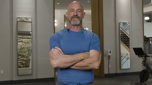 Christopher Meloni reveals his intense workout for Men's Health