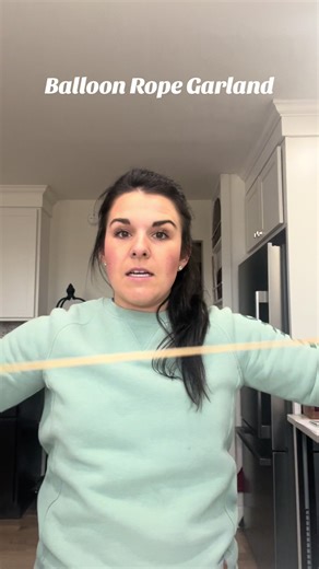 Create Your Own Balloon Chain Garland Easily