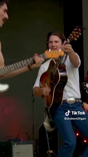 Drake Milligan Performing 'Sounds Like Something I'd Do' Inspired by Elvis Presley