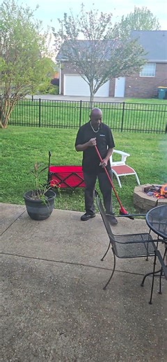 Working AFTER getting off work #cute #love #hardwork #hardworkingman #springcleaning #yardwork