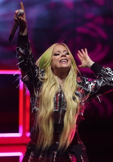 Avril Lavigne Rocks Greatest Hits Tour in Syracuse - 05/28/2025 • CelebMafia