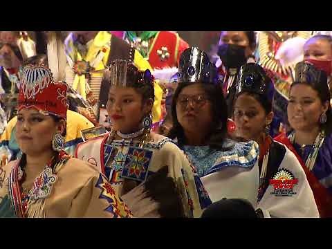 Grand Entry - 2022 Gathering of Nations - Powwows.com