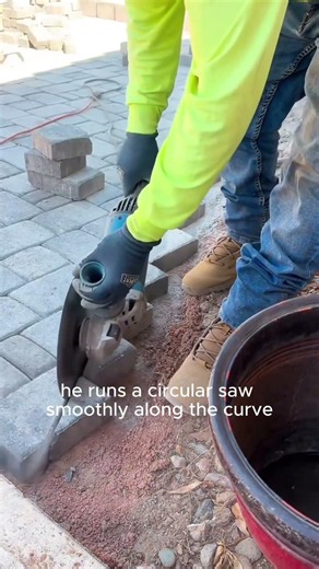 How to Cut Perfect Curves in Paving Stones #diy #construction #handyman