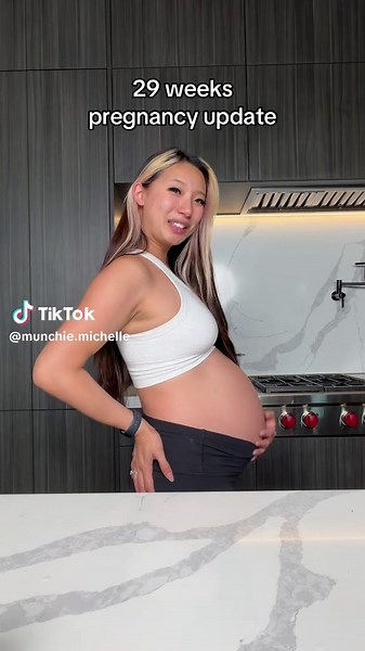 Munchie.Michelle (@munchie.michelle)’s video of how many weeks is 9 months