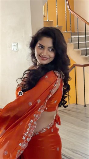 అప్పటికంటే ఇప్పుడే మరింత బ్యూటిఫుల్! Actress Karuunaa Bhushan Latest Saree Looks