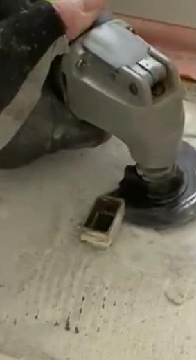 Tipps/ Tricks/ hack/ tools/ Parkett/ Holz/ Kleber/ Vinyl/ sanieren/ Fliesen/ kitten/ bohren/ sägen