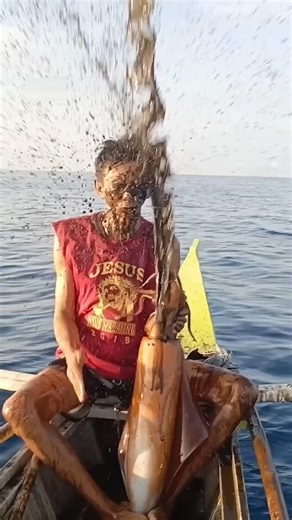 Why Do Squids Release Black Ink? 😲 | Squid Defense Secret