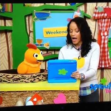 The Sunny Side Up Show Weekends - Chica and Kaitlin Read Valentines (February 14, 2015)
