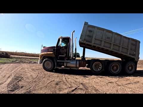 1992 MACK CH613 For Sale