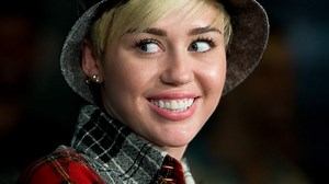 Miley Cyrus verbreekt record One Direction met videoclip