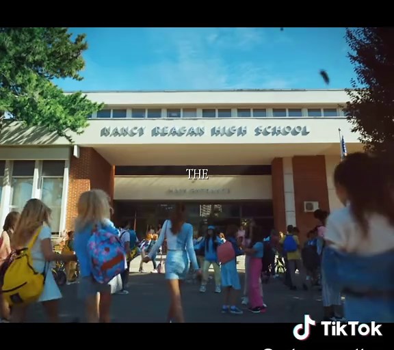 WEDNESDAY: Exploring Veronica and JD's Fallout