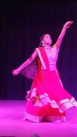 Tal se tal mila❤️✨|#shorts #dance #semiclassical #bollywood #100millon #trendingshorts #viral