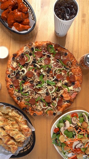 Looking for post-game plans? ⚽️ We got you covered with our party rooms! 🙌 Check with your nearest location for details to stop by and enjoy a meal fit for your entire legion of players ➡️ https://www.roundtablepizza.com/birthday-parties-events/ | Round Table Pizza