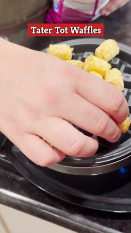 How To Make The Perfect Tater Tot Waffles