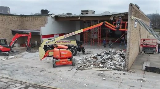 In-person classes to resume at Latonia Elementary School after roof collapse