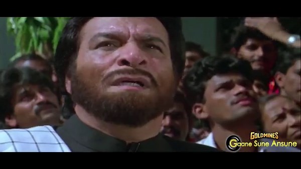 Dahi Handi Song - गोविंदा आया धूम मचाने HD - कायदा कानून - अक्षय कुमार, सुदेश बैरी - उदित नारायण