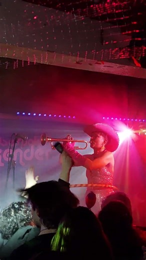 oh! gunquit live in London, new years eve 2025 into 2026. #livemusic