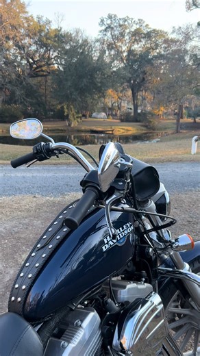 Sporty Love: Customizing Harley Davidson Sportster 883