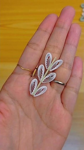 Master the basics of leaf quilling #DIYPaperFlowers #HandmadeArt #QuillingArt #CreativeCrafts #art