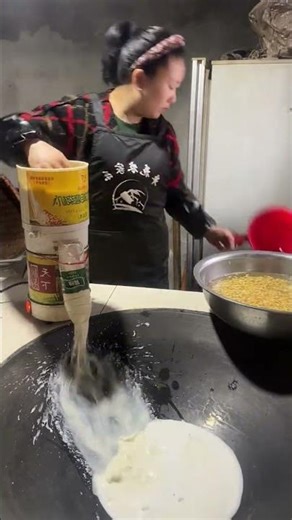 How to Make Fresh Soy Milk with a DIY Grinder