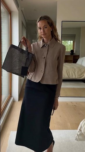 The Cropped Greige Jacket With Pearl Buttons That Saves Every Black Outfit #outfitideas #ootd