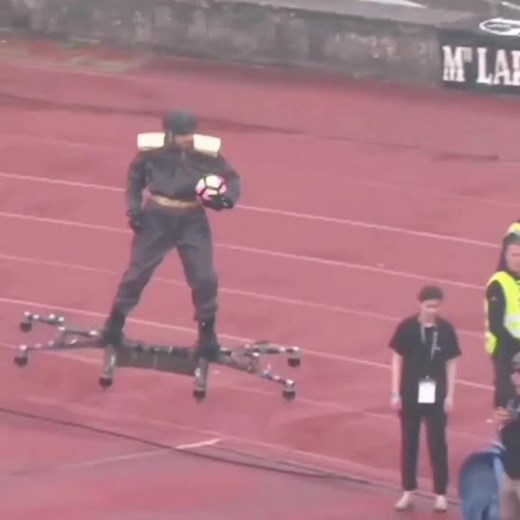 Wow 😱🚀 #football #funnyvideos #fyp #viral #footballadvanced #футбол #hoverboard