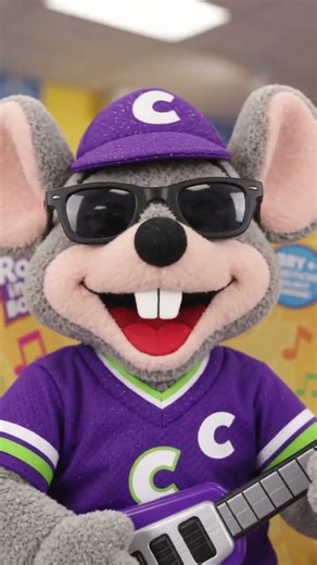 Rock n' Roll Chuck E. (Chuck E. Cheese's Toy Commercial)
