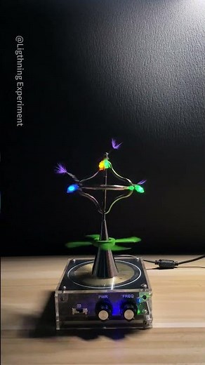 Lightning + Rotating Tool = Incredible Experiment ⚡