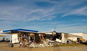 Demolition of old gas station starts in Osceola
