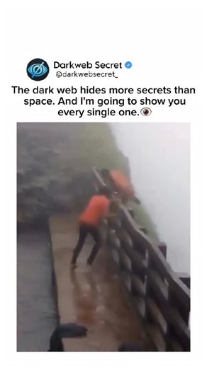 Darkweb Secret on Instagram: "Just @darkwebsecret_ 日本利用压电瓷砖将脚步转化为电能。这些瓷砖捕捉来自你脚步的动能。当你行 走时,你的重量和动作会对瓷砖产生压力。瓷砖会轻微弯曲,从而产生机械应 力。瓷砖內部的压电材料将这种应カ转化为电能。每一一步都会产生少量电荷,而 数百万步结合在一起就能产生足够的电力来驱动ED灯、数字显示屏和传感器。 在像涩谷车站这样繁忙的地方,每天大约有 240万个脚步为这一系统作出贡献。 这些电能可以被储存或立即使用,从而减少对传统电カ来源的依赖,井支持可持 续的城市基础设施。这神方法将日常运动转化为实用的可再生能源#日本 #知识 #事实#你知道吗 #推荐 科技 创新 历史技术实验 热门"