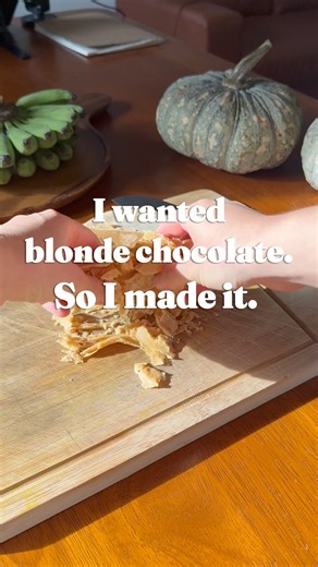 I wanted blonde chocolate. So I made it 💛🤌