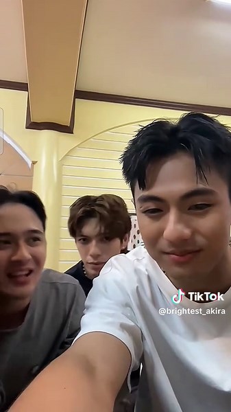 Pagsubok sa Japanese Skills ni Aki