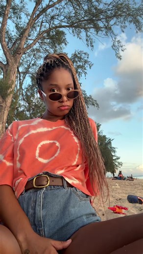 Ma Zanana 🍍 (Tannya) (@ma.zanana)’s videos with GALAN FAIL - dc vybzz lyrics