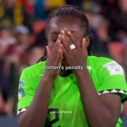 women's penalty vs men's penalty☠️☠️#women#vs#man#penalty#football#shorts