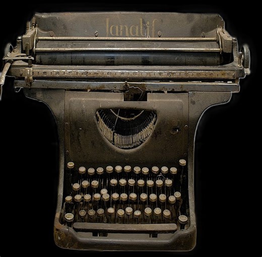 Saving an 85 Year Old Typewriter 1939 Antique Restoration | Pretty Restoration