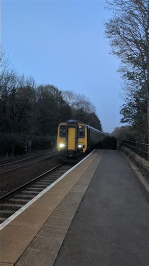 Northern Rail class 156 arriving at Wylam #train #trainspotting #publictransport