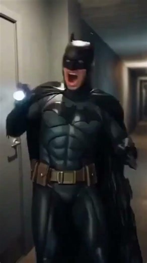 Batman finds Two Face