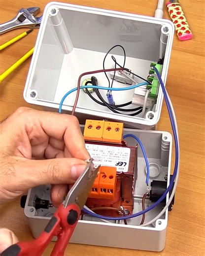 395K views · 1.1K reactions | Making A Polystyrene Cutting Control Unit with Voltage Regulator | DIY & Crafts | Facebook