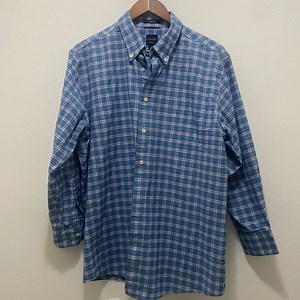 Men’s dockers classic for button down shirt