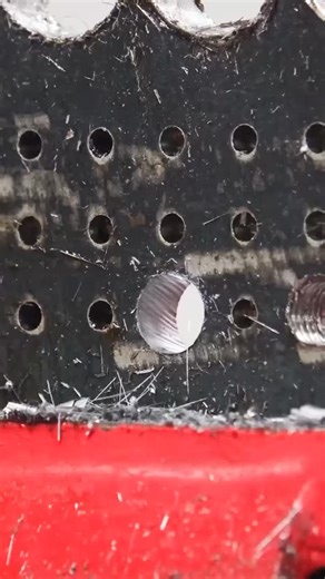 Rotabroach | Can I get a close up?👌🏻 Available in 18 major diameter sizes, the SITEH3RO™ Car Reamer is the first choice for quickly aligning, cleaning... | Instagram