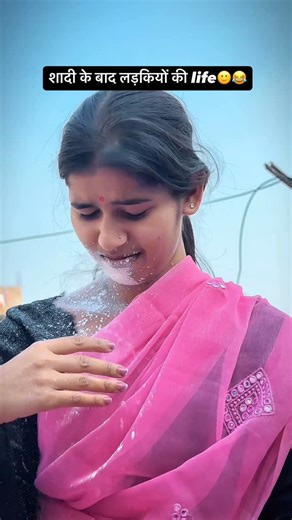 Kaju 💙 on Instagram: "kiske baccha hai ye🤣 #viral #reels #foryou #funnyvideos #comedy #pagalpanti #instagood"