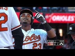 Cruz hits dinger to left field in seventh