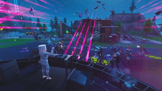 Si te perdiste el concierto de Marshmello dentro de Fortnite aquí te lo dejamos completo. Este es el primer concierto en vivo dentro del juego y reunio a mas de 10 millones de espectadores, las armas fueron desactivadas para que los jugadores pudieran disfrutar del espectaculo, sin duda Fortnite hizo historia, una vez mas. | Arena The Place to Play Movistar