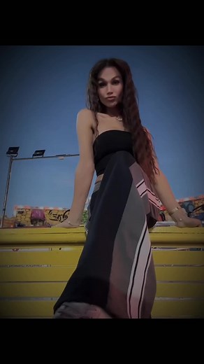 اكتشف محتوى آية خلف المميز