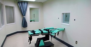 PBS News Hour:Federal executions to resume, despite falling public support Season 2019 Episode 07