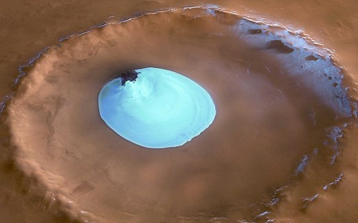 火星发现水冰，NASA卫星拍摄