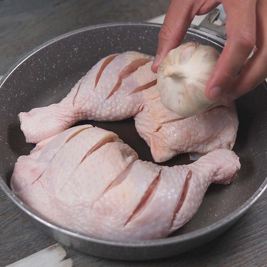 9.6M views · 96K reactions | I added garlic to the chicken and the result is amazing! | Recipes Learn | Facebook