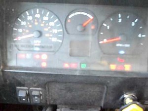 1999 Blue Bird TC 2000 Start Up