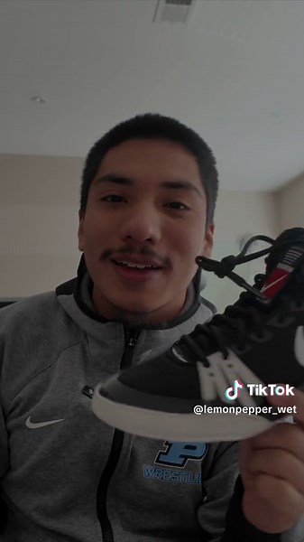 Unboxing Nike Freek Wrestling Shoes: A Review